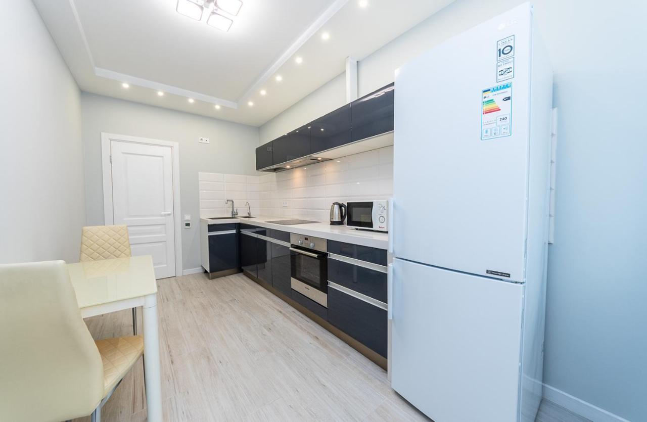 Апартаменты Flatrent Drahomanova 2A Киев Экстерьер фото