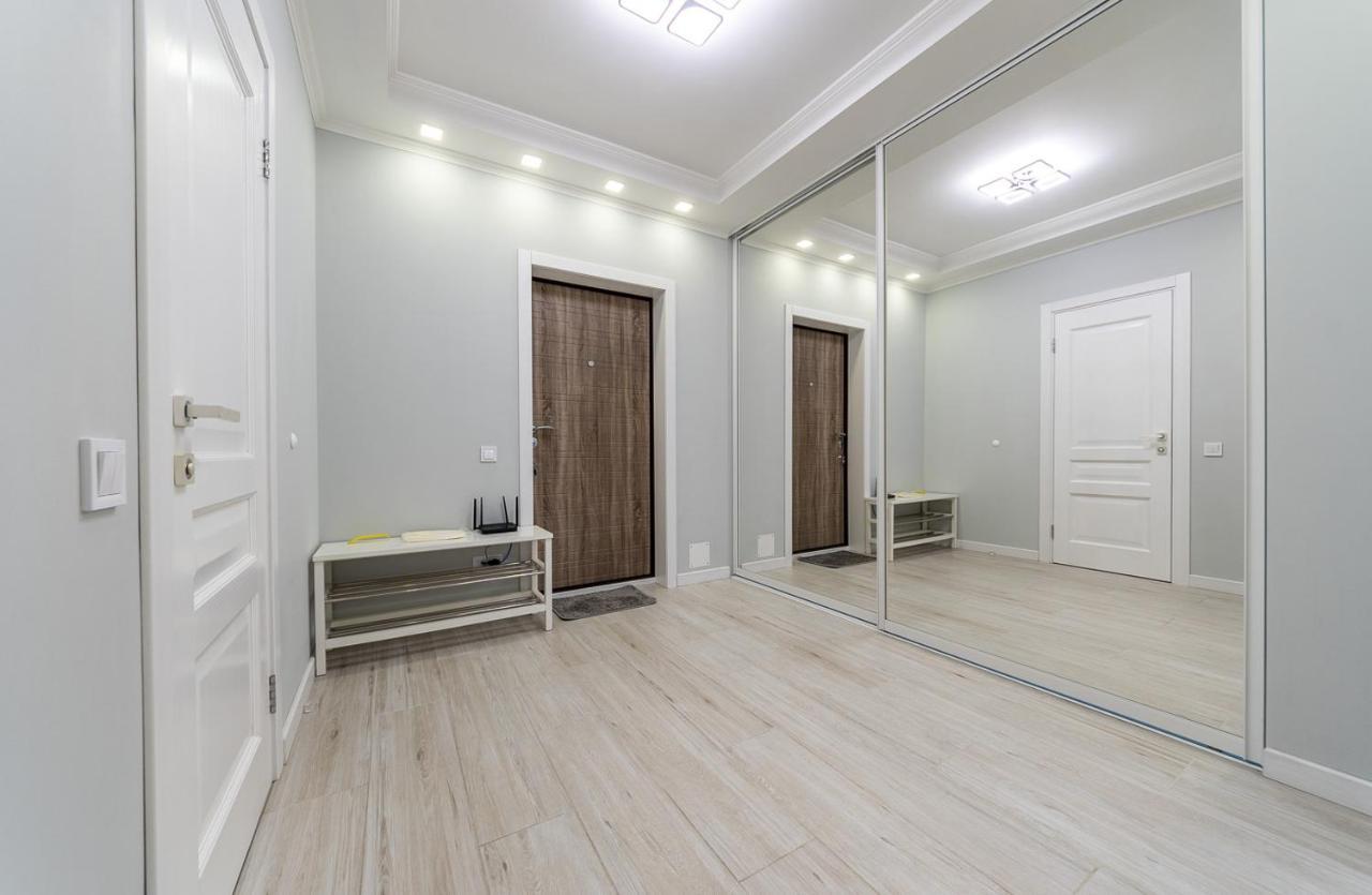Апартаменты Flatrent Drahomanova 2A Киев Экстерьер фото