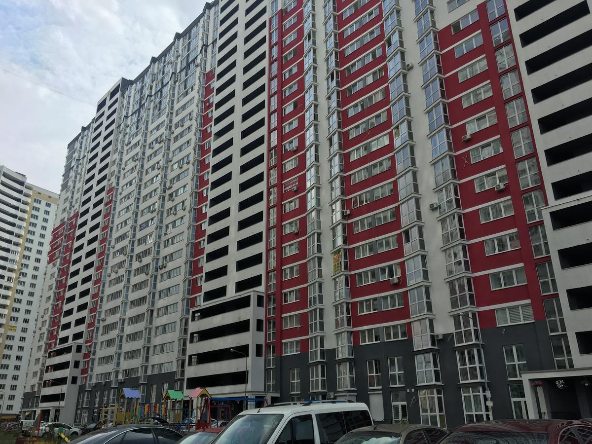 Апартаменты Flatrent Drahomanova 2A Киев Экстерьер фото