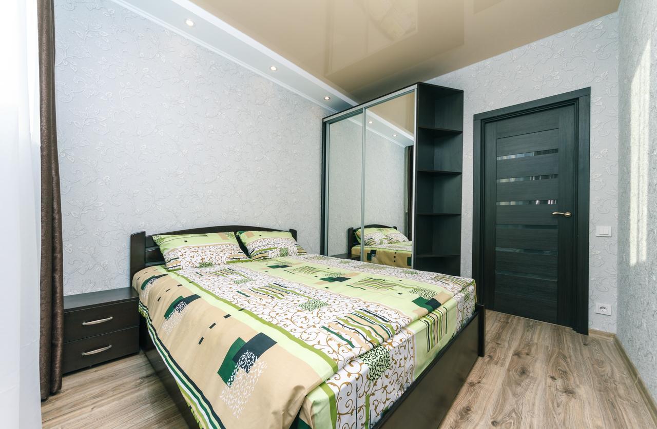 Апартаменты Flatrent Drahomanova 2A Киев Экстерьер фото