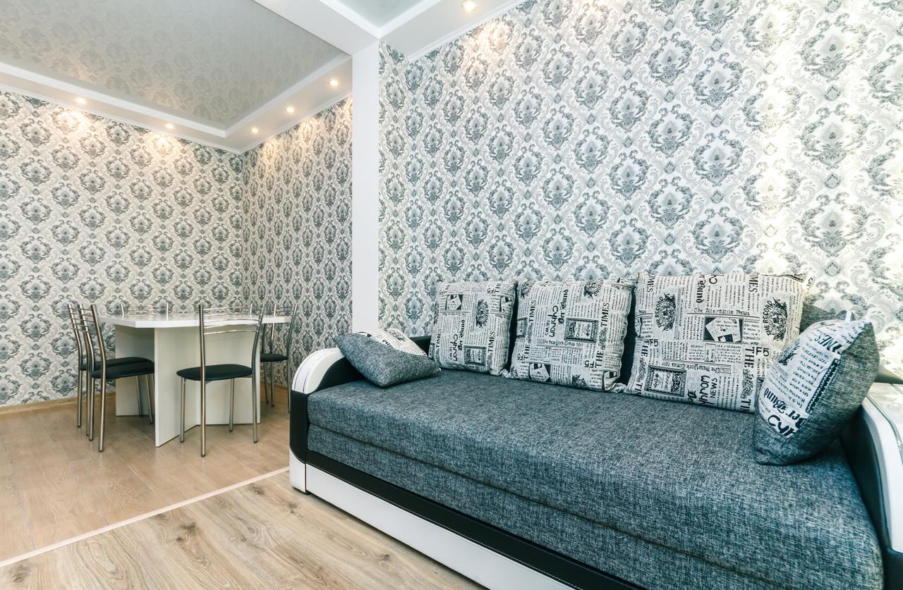 Апартаменты Flatrent Drahomanova 2A Киев Экстерьер фото