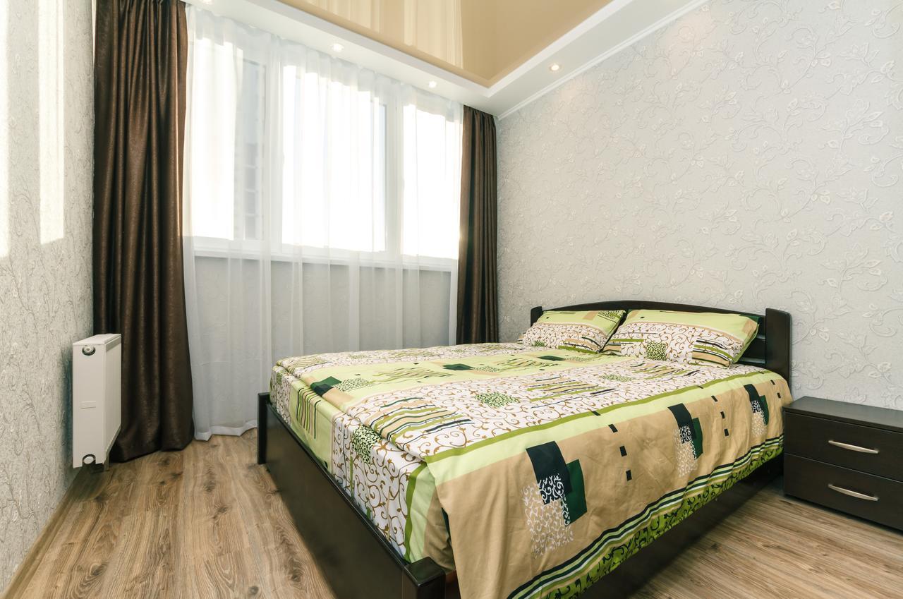 Апартаменты Flatrent Drahomanova 2A Киев Экстерьер фото