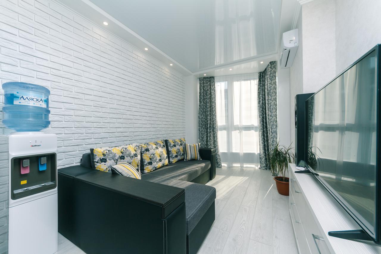 Апартаменты Flatrent Drahomanova 2A Киев Экстерьер фото